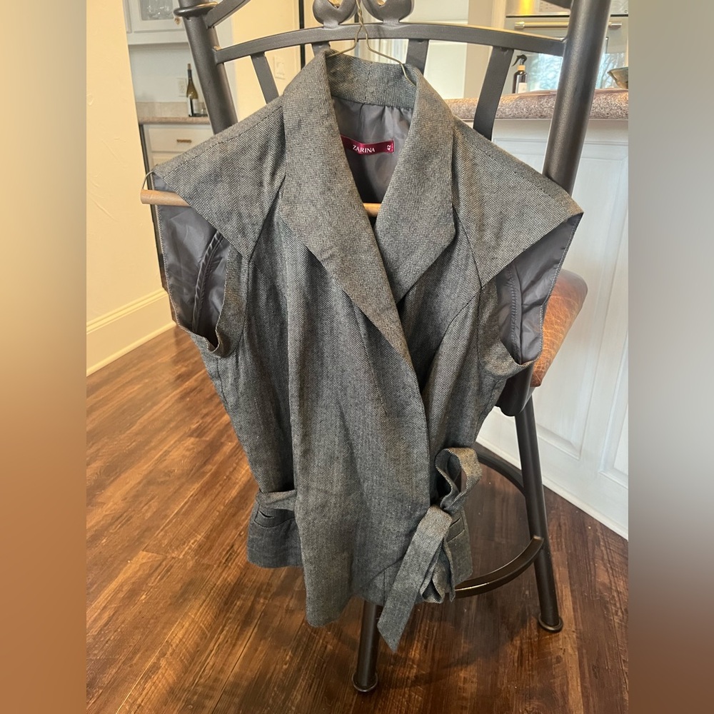 Zarina 2-Piece Sleeveless Wrap Vest and Trousers - Picture 2 of 10